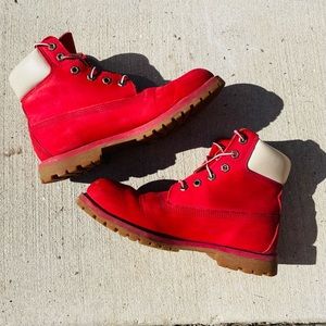 Red Timberlands